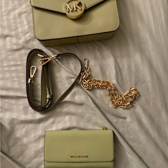 Michael Kors Purse and Wallet - Picture 5 of 7
